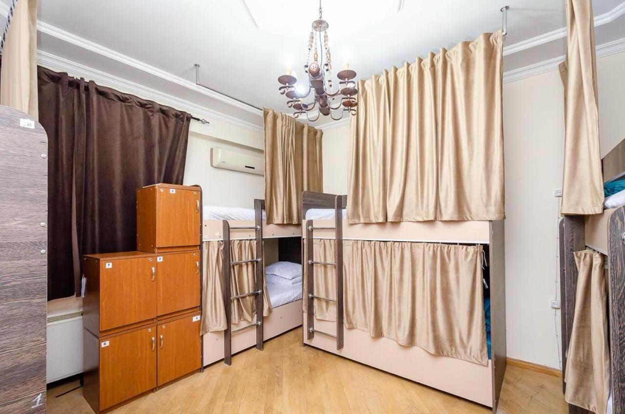 Areva Hostel & Apartment Erywań Zewnętrze zdjęcie