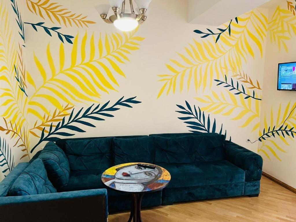 Areva Hostel & Apartment Erywań Zewnętrze zdjęcie